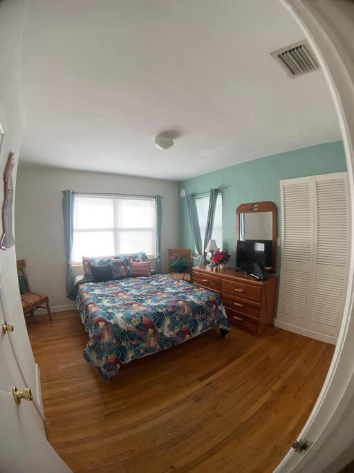 Private One-Bedroom 6 -Directly Across From Beach Сейнт Пийт Бийч Екстериор снимка